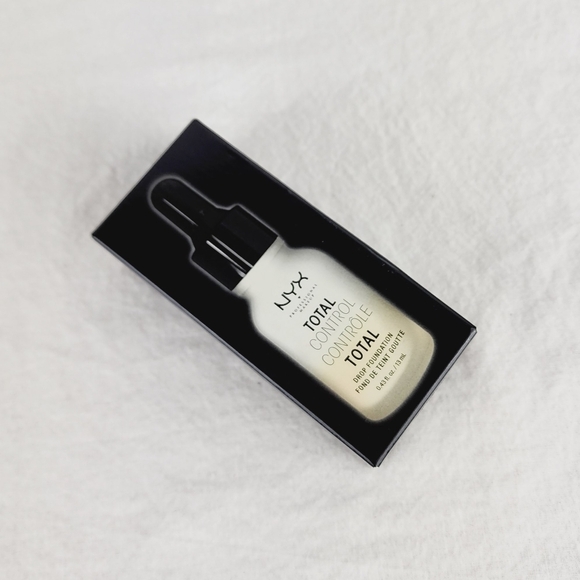 LAST ONE 🔥NYX total control drop foundation - Picture 4 of 6